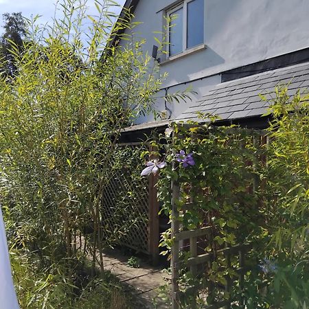 Post Office Row Apartment And Garden คริกเฮาเวลล์ ภายนอก รูปภาพ