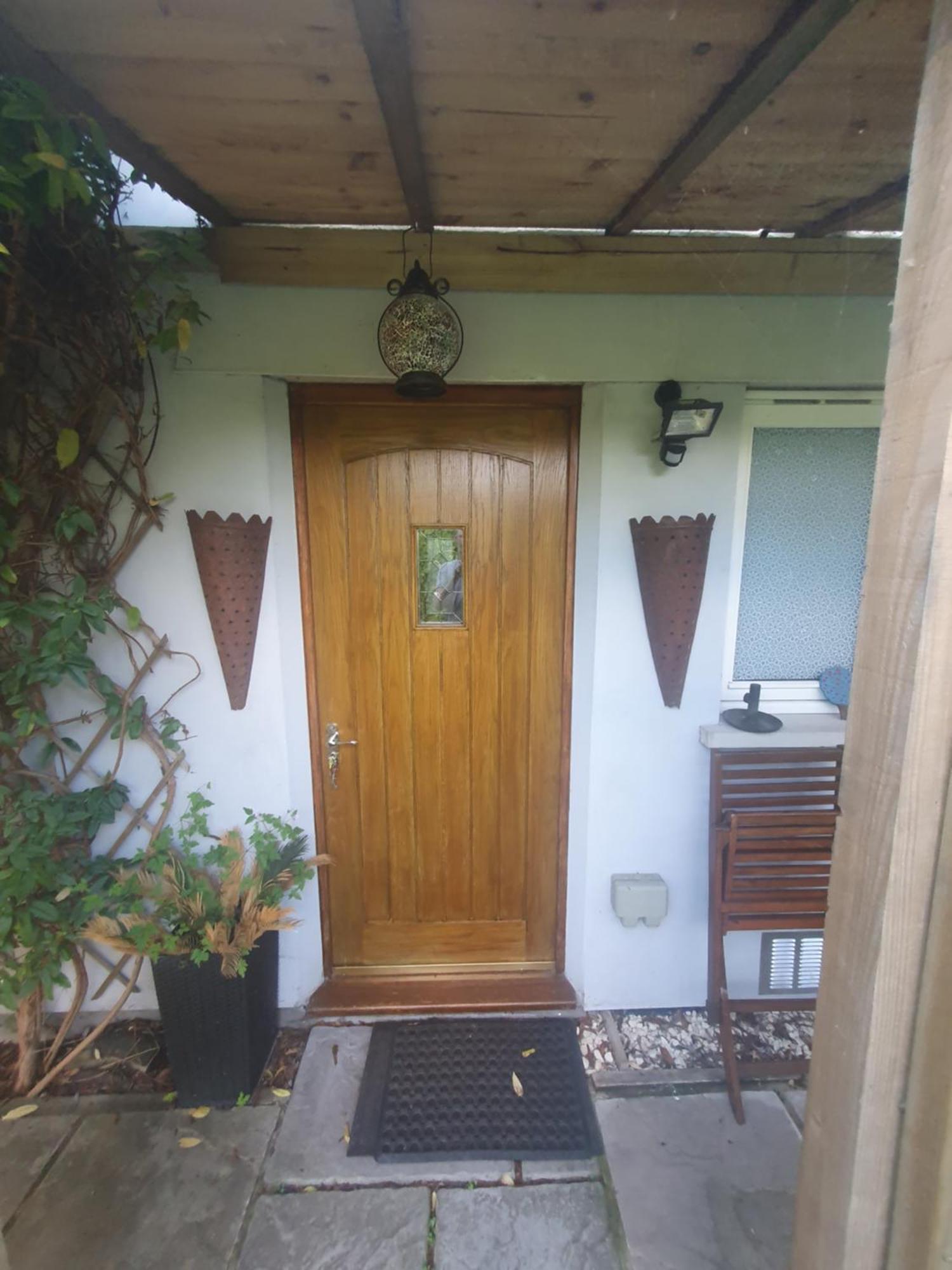 Post Office Row Apartment And Garden คริกเฮาเวลล์ ภายนอก รูปภาพ